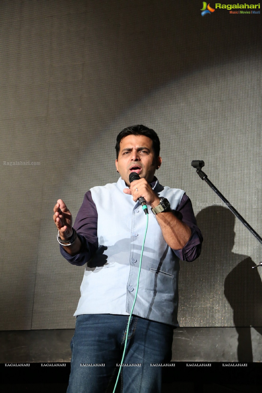 Amit Tandon's Stand-Up Comedy at Heart Cup Cafe, Hyderabad