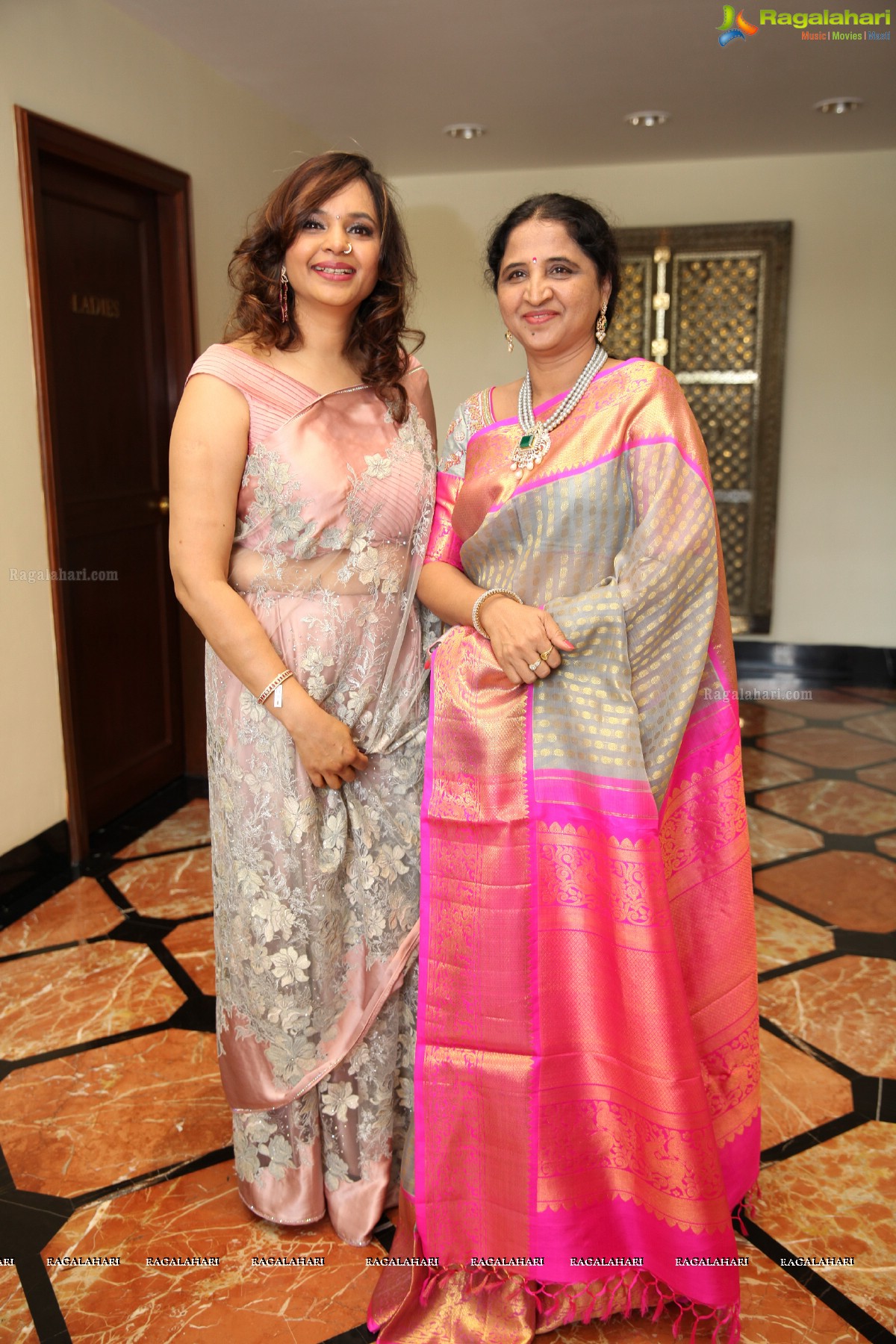 Exotic Jewellery Show By Amita Solanki at Taj Krishna Banquets - Hosted By Manisha Kapoor & Manali Thakur