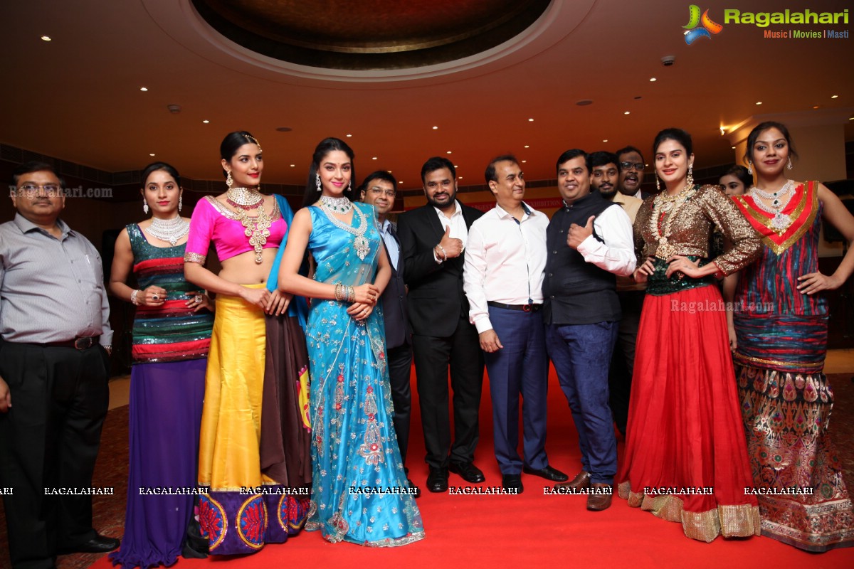 Angana Roy launches Jewellery Fashion Show of The Jewellery Expo at Taj Krishna, Hyderabad