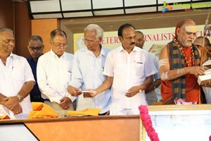 Dasara Bullodu Book Launch