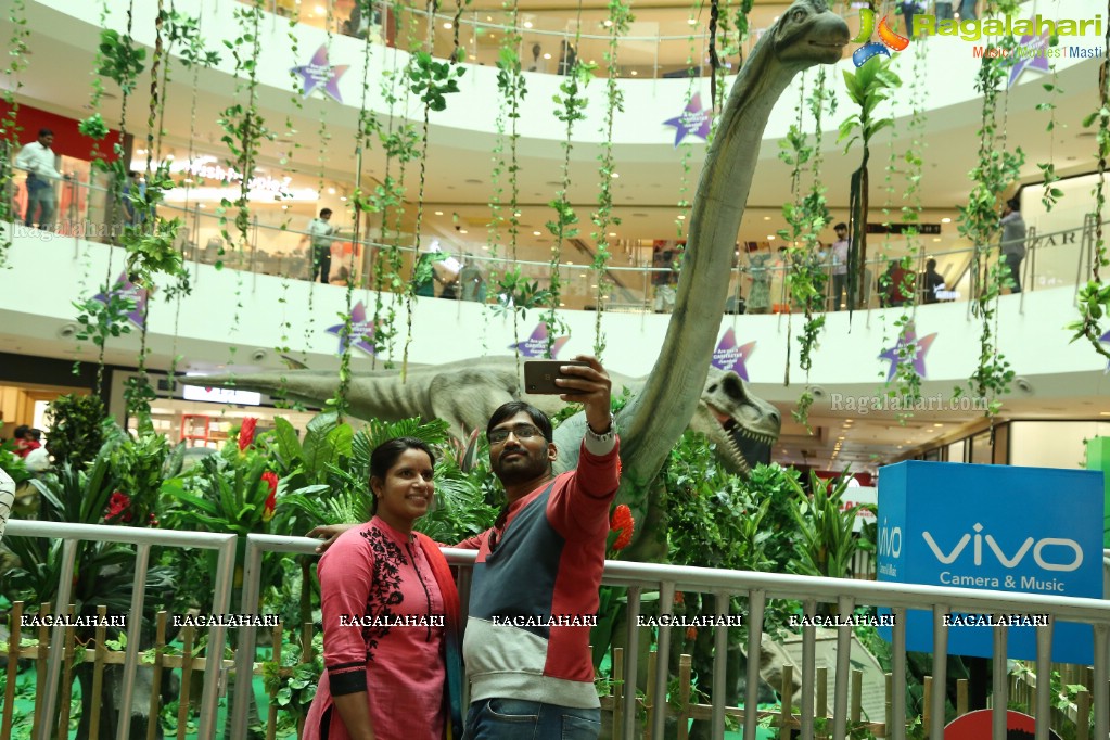 Agastya Jaiswal launches Dinosaur Park at Forum Sujana Mall