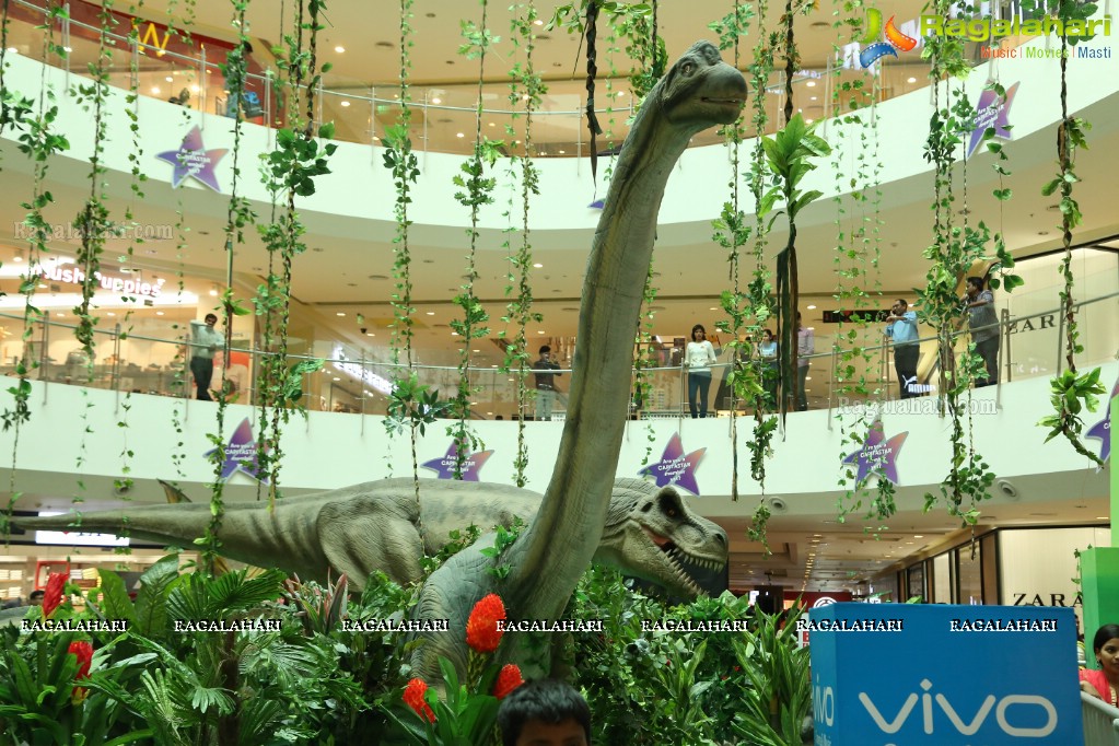 Agastya Jaiswal launches Dinosaur Park at Forum Sujana Mall