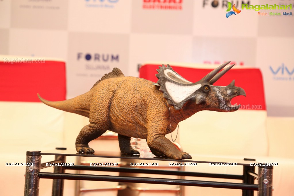 Agastya Jaiswal launches Dinosaur Park at Forum Sujana Mall