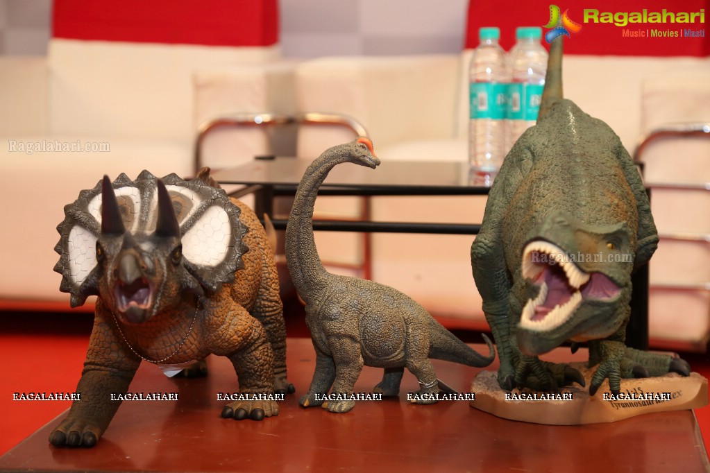 Agastya Jaiswal launches Dinosaur Park at Forum Sujana Mall