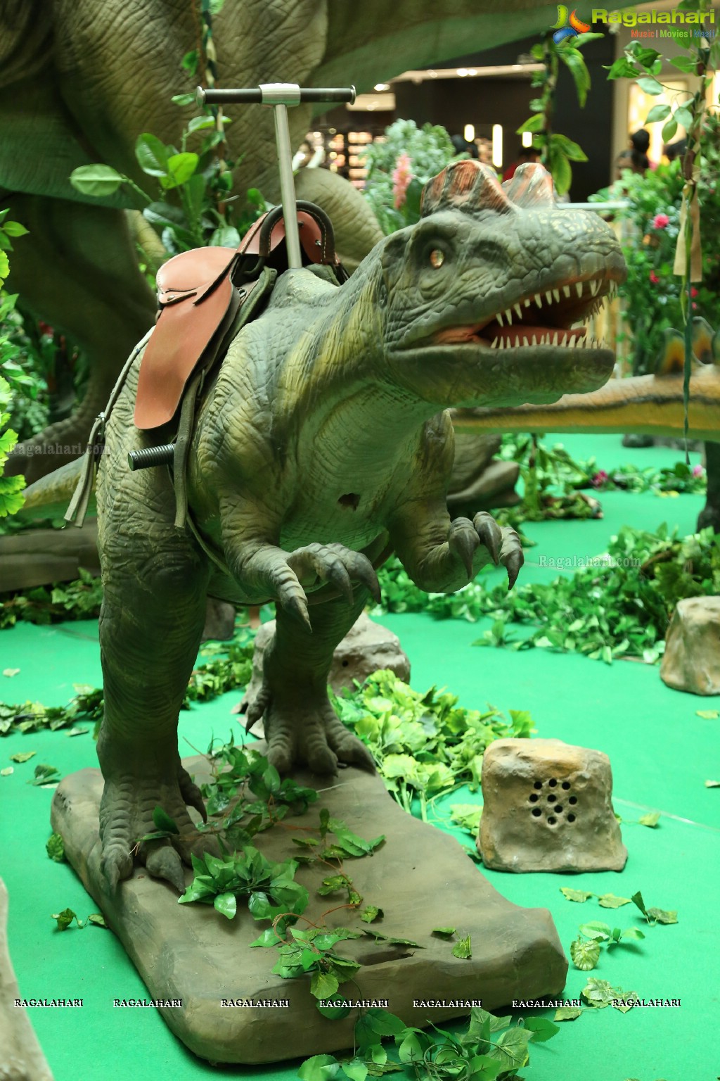 Agastya Jaiswal launches Dinosaur Park at Forum Sujana Mall