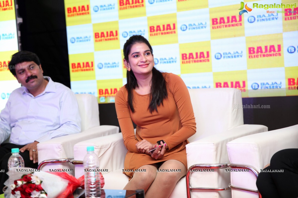 Shamili, Simran and Jenny Honey launches EMI Privilege Card by Bajaj Finserv and Bajaj Electronics at Forum Sujana Mall, KPHB, Kukatpally, Hyderabad