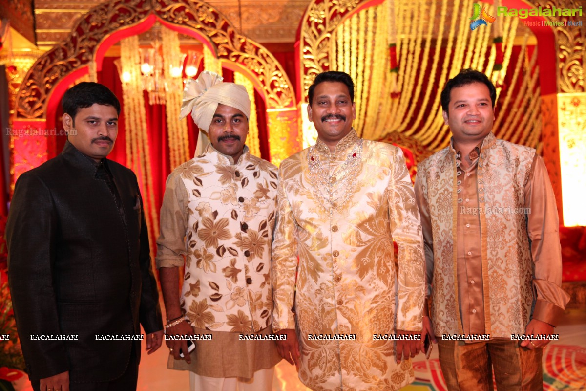 Kalamandir CMD Prasad Chalavadi Elder Daughter Hanisha Grand Wedding at HICC, Novotel