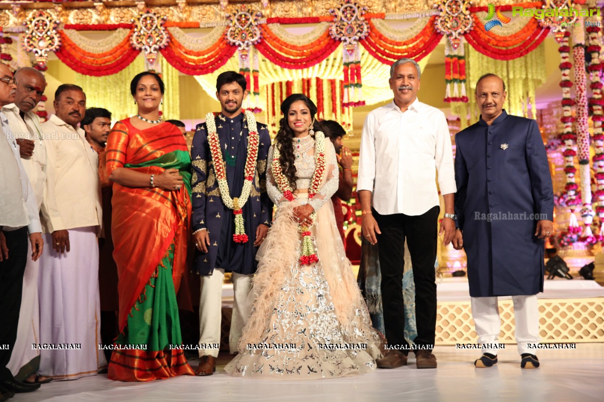 Kalamandir CMD Prasad Chalavadi Elder Daughter Hanisha Grand Wedding at HICC, Novotel