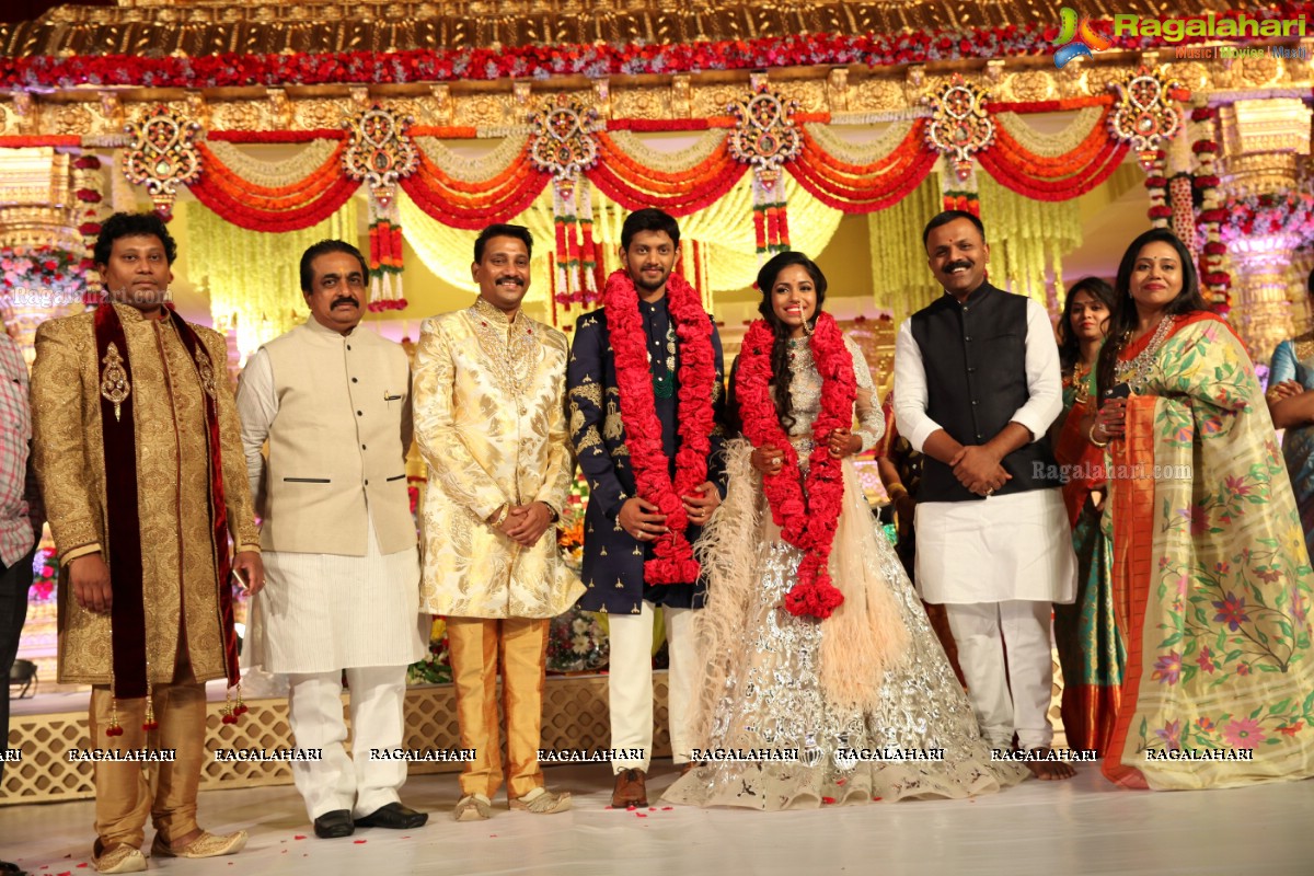 Kalamandir CMD Prasad Chalavadi Elder Daughter Hanisha Grand Wedding at HICC, Novotel