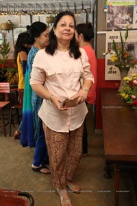 Ikebana Flower Arrangement Demonstration