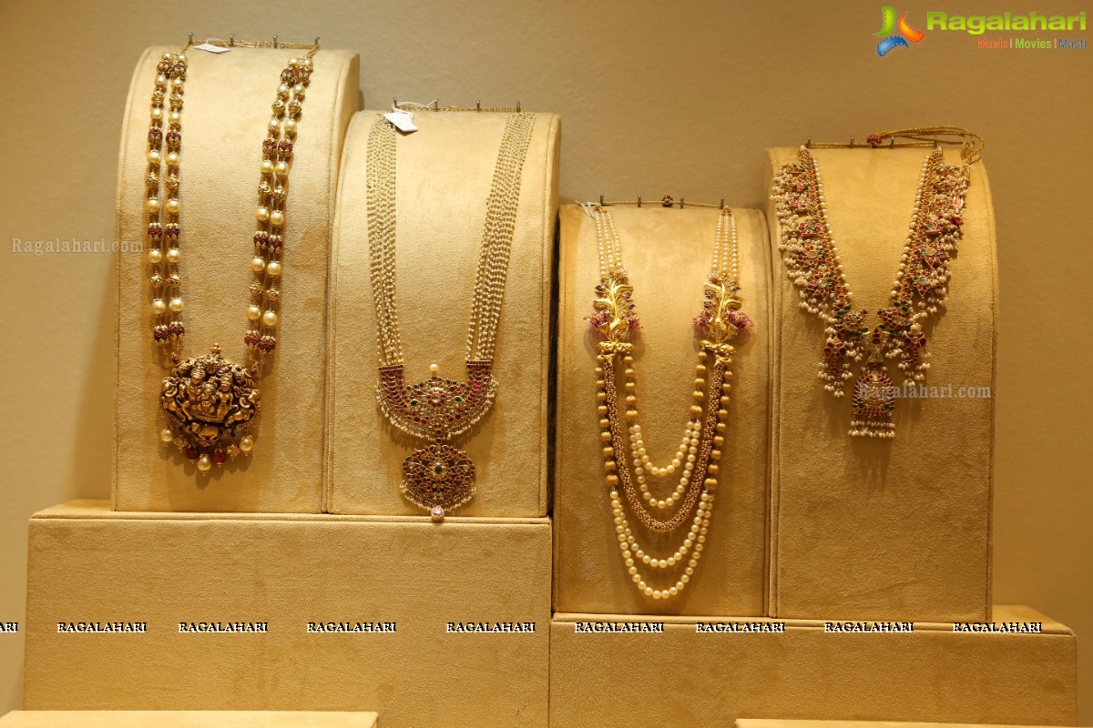 Grand Launch of Kalasha Fine Jewels at Road #10, Banjara Hills, Hyderabad