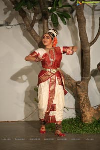 Kuchipudi Dance