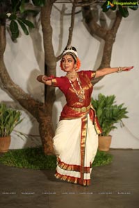 Kuchipudi Dance