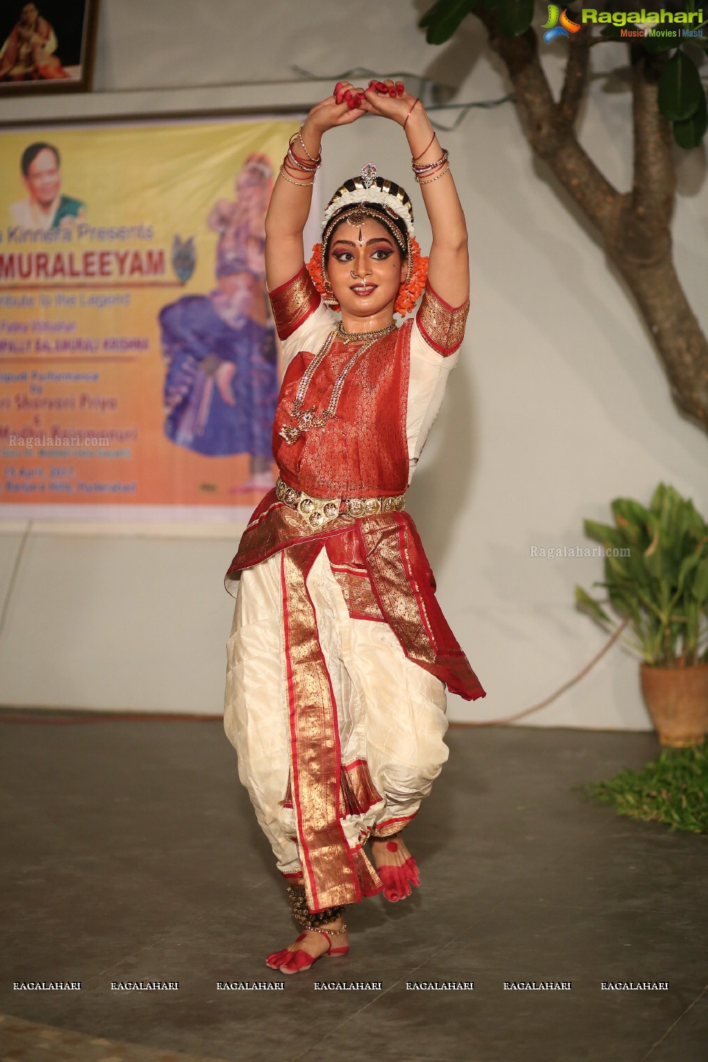 Kuchipudi Dance Performance by Medha and Sharvari at Saptaparni, Banjara Hills, Hyderabad