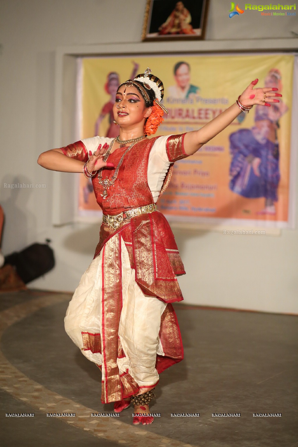 Kuchipudi Dance Performance by Medha and Sharvari at Saptaparni, Banjara Hills, Hyderabad