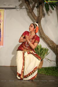 Kuchipudi Dance