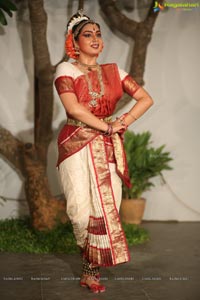 Kuchipudi Dance