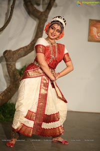 Kuchipudi Dance