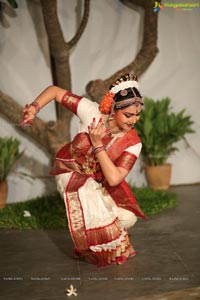 Kuchipudi Dance