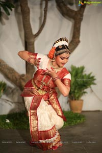 Kuchipudi Dance