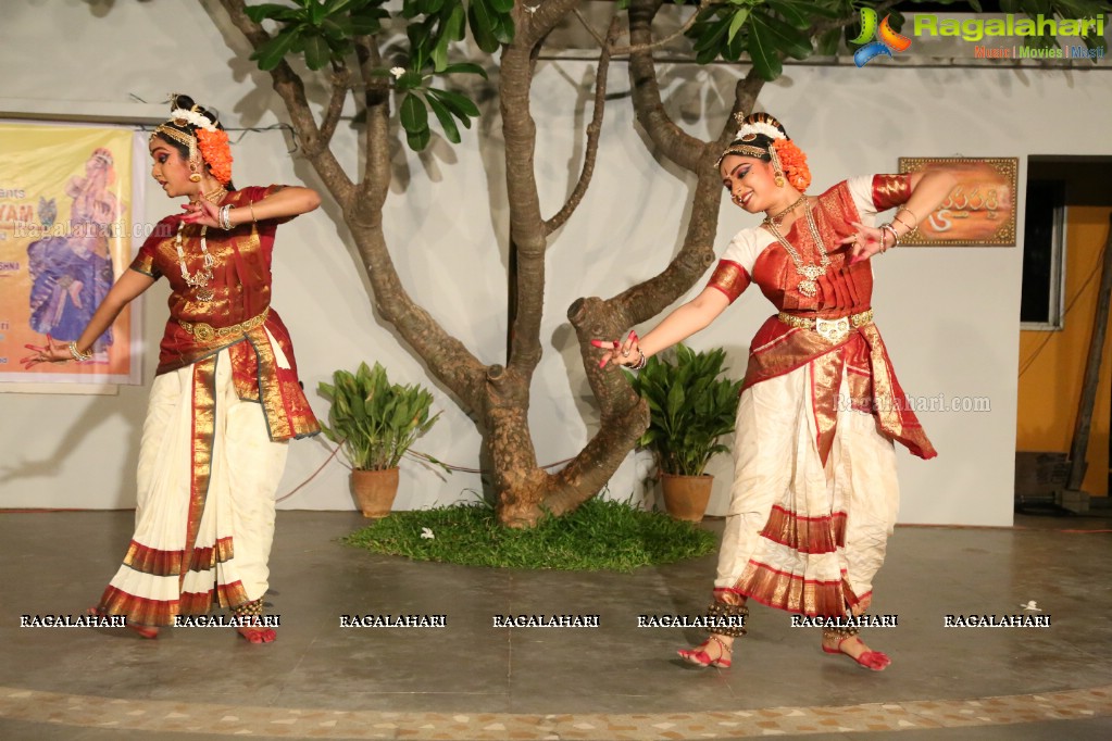 Kuchipudi Dance Performance by Medha and Sharvari at Saptaparni, Banjara Hills, Hyderabad