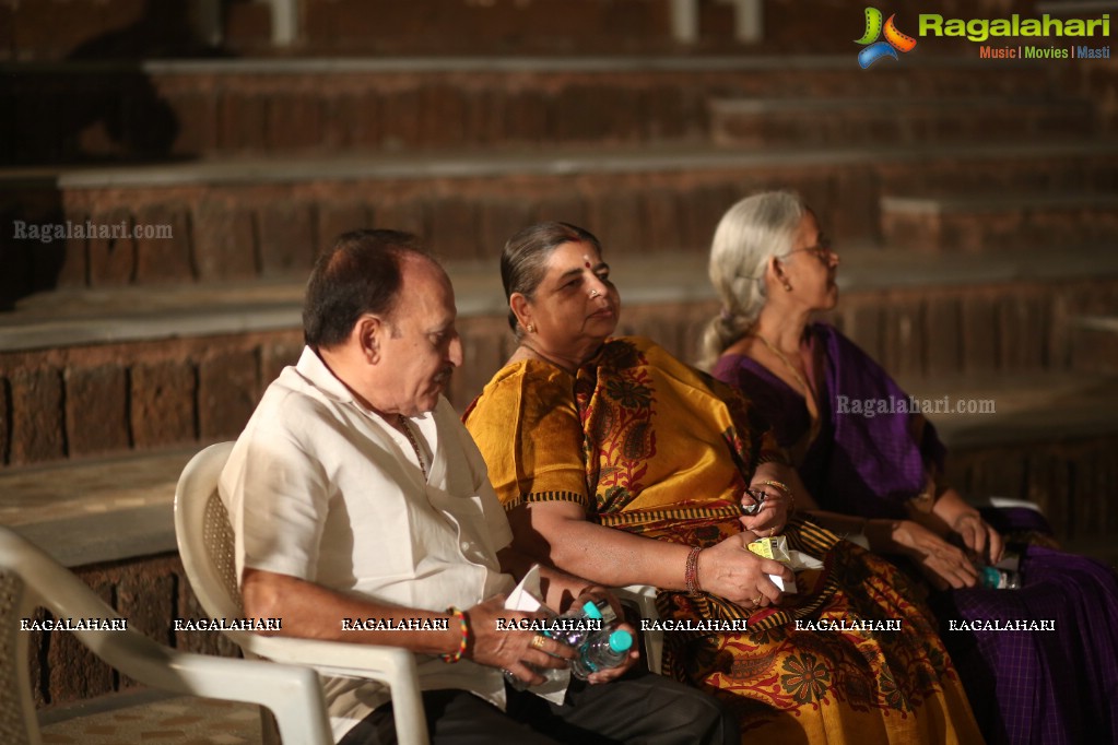 Kuchipudi Dance Performance by Medha and Sharvari at Saptaparni, Banjara Hills, Hyderabad