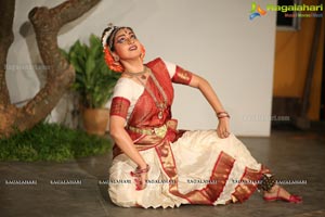 Kuchipudi Dance