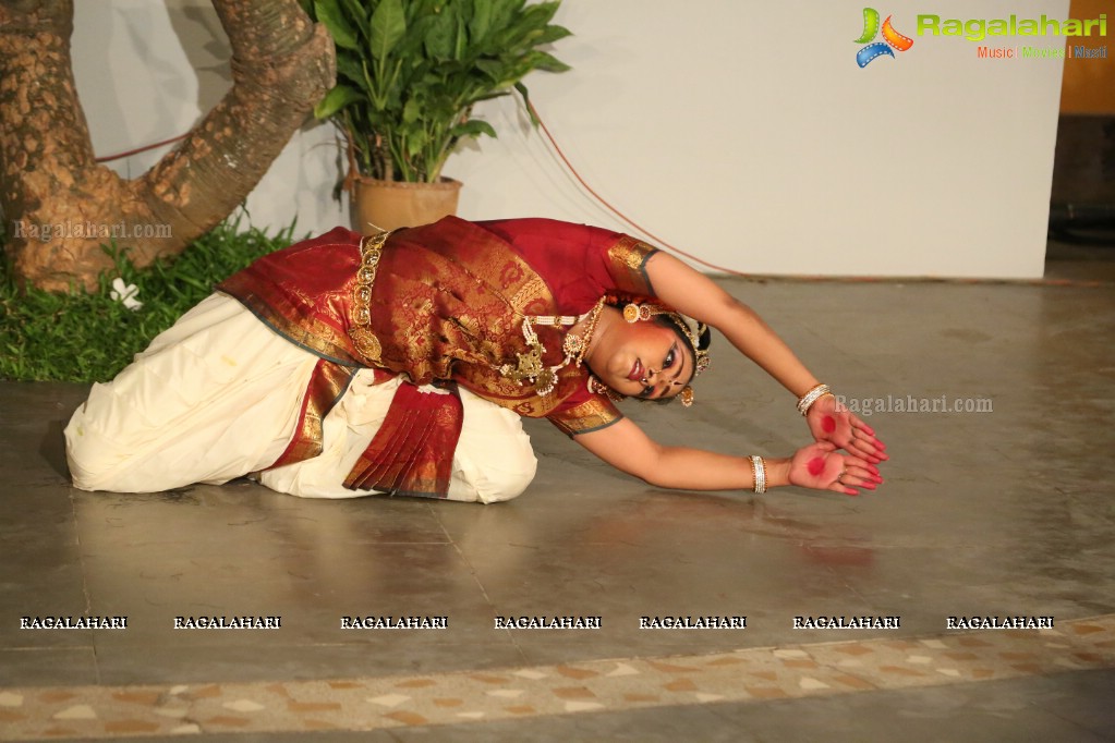 Kuchipudi Dance Performance by Medha and Sharvari at Saptaparni, Banjara Hills, Hyderabad