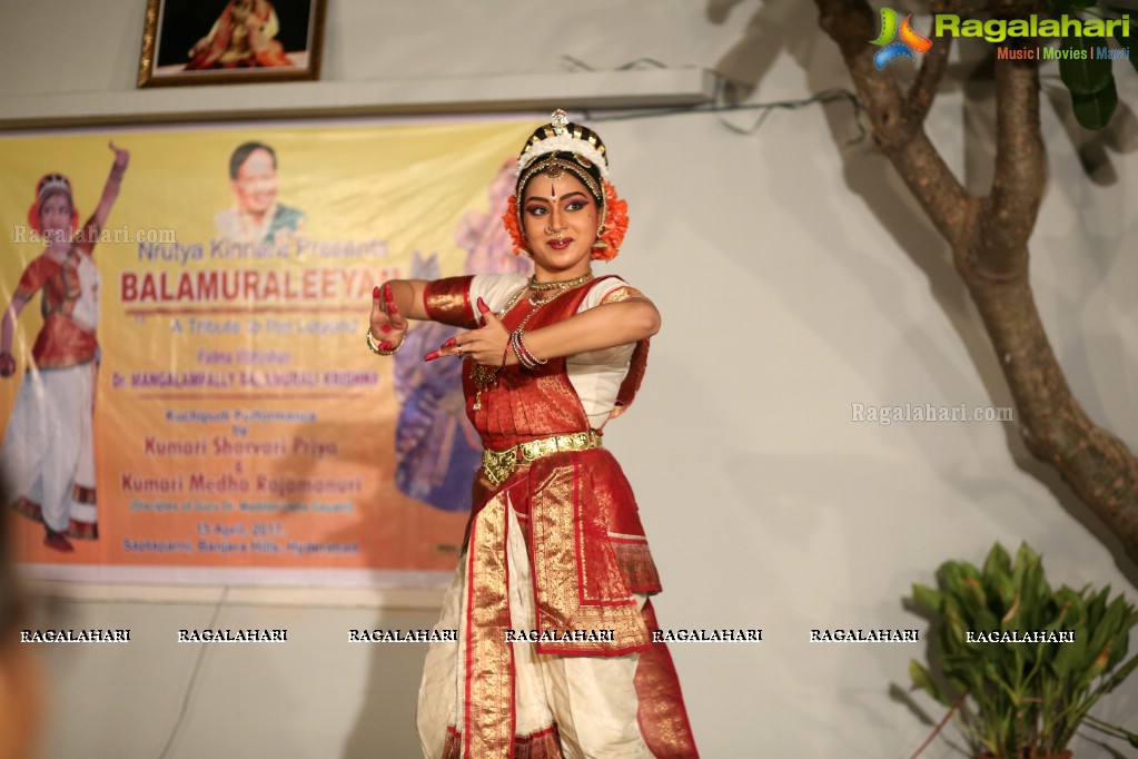 Kuchipudi Dance Performance by Medha and Sharvari at Saptaparni, Banjara Hills, Hyderabad