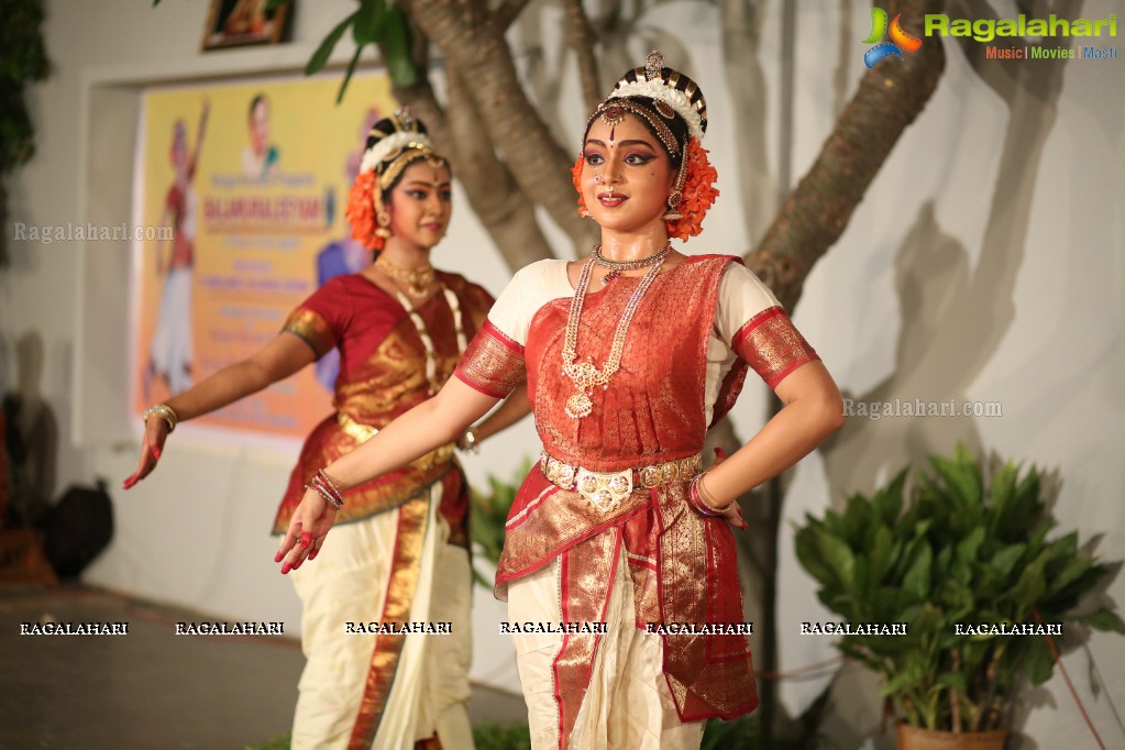 Kuchipudi Dance Performance by Medha and Sharvari at Saptaparni, Banjara Hills, Hyderabad