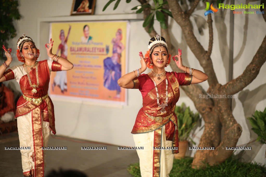 Kuchipudi Dance Performance by Medha and Sharvari at Saptaparni, Banjara Hills, Hyderabad