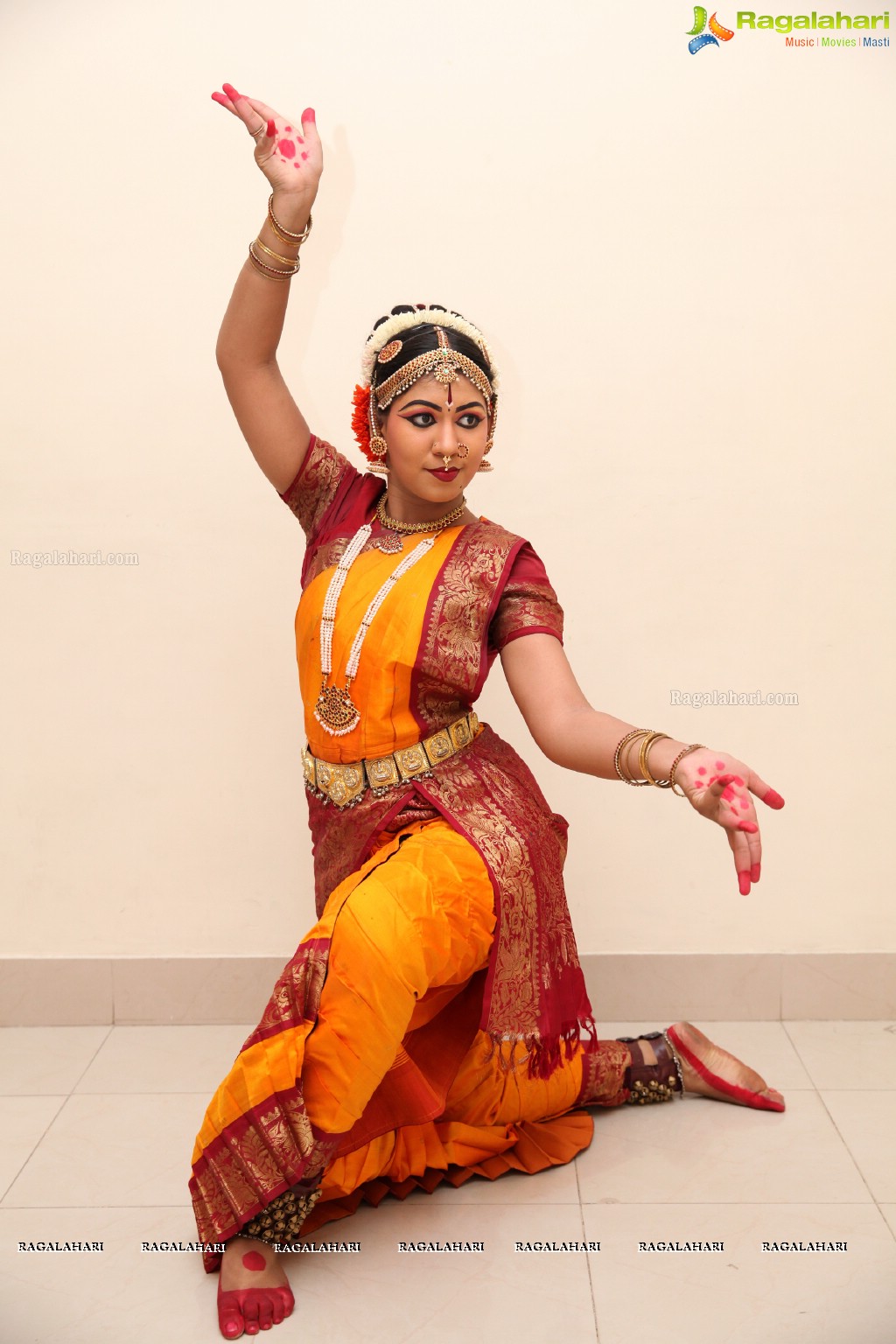 Natya Bharathiyam Day 1 at Shilpakalavedika, Madhapur, Hyderabad