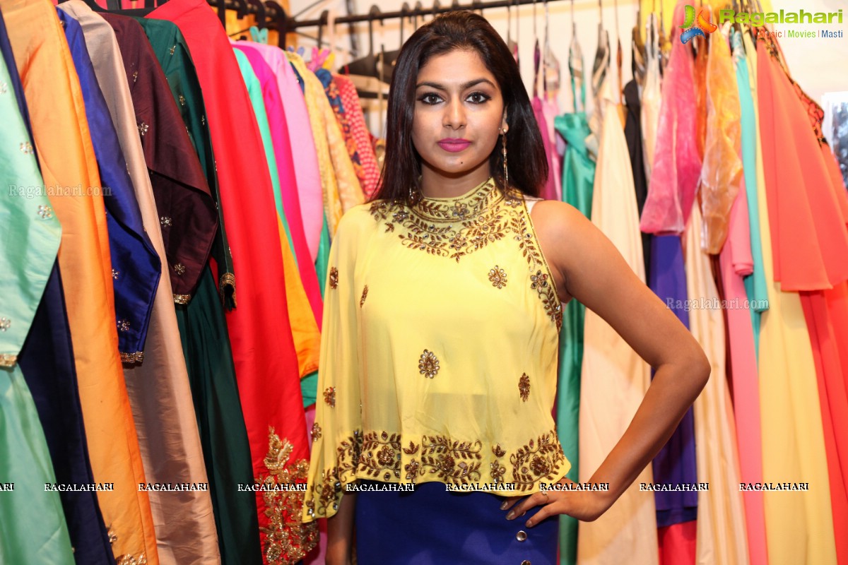 Payal Ghosh, Sai Akshatha and Vinnu Madipati at Hi-Life Luxury Exhibition, Novotel HICC