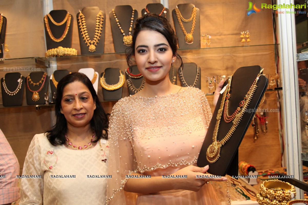 Rukshar Mir launches Biggest Luxury Lifestyle Exhibition Hi-Life Luxury Fashion Exhibition at HICC Novotel, Hyderabad