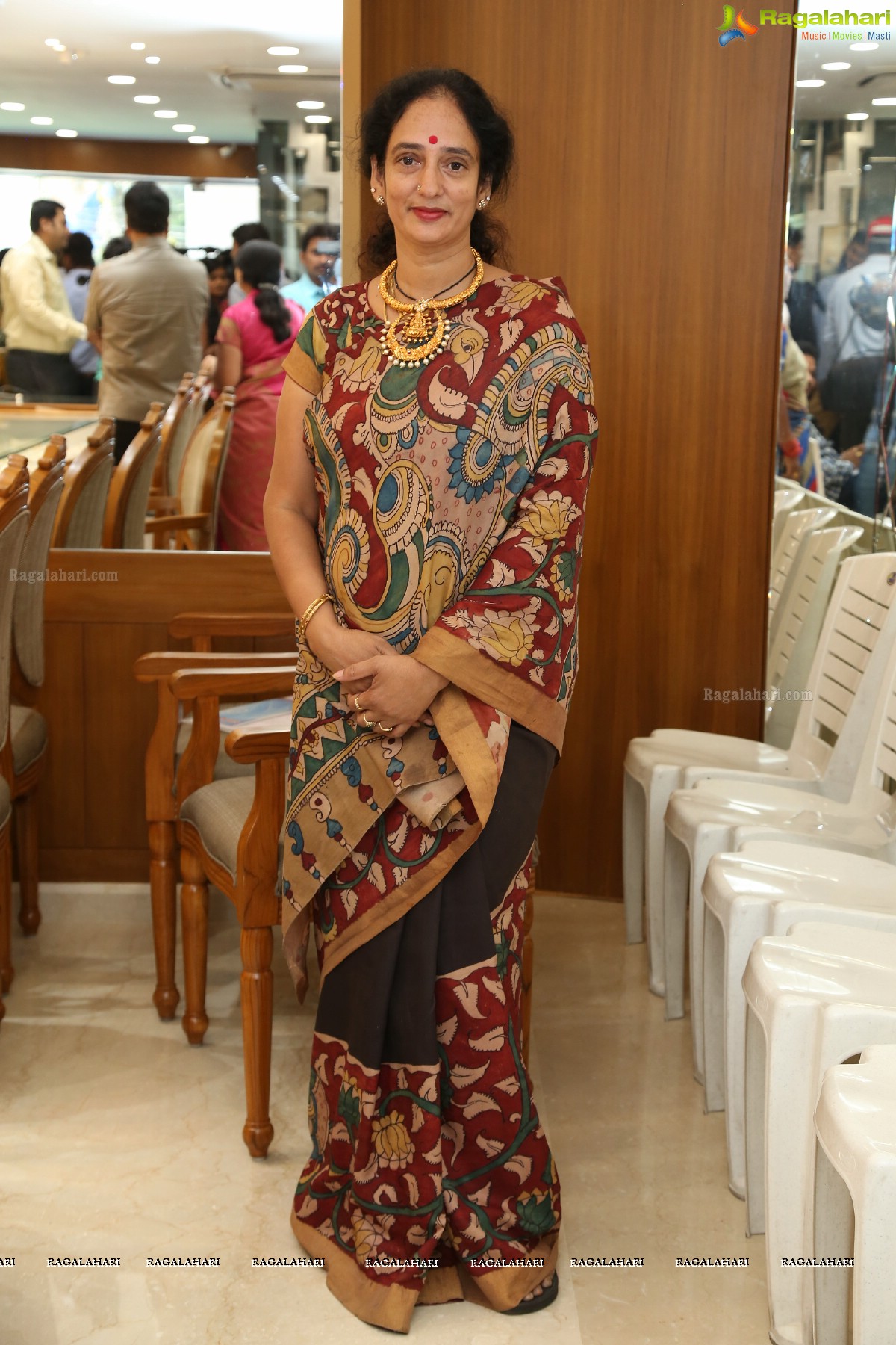 Amala Akkineni launches Sri Shankarlal Jewellers at Road #36, Jubilee Hills, Hyderabad