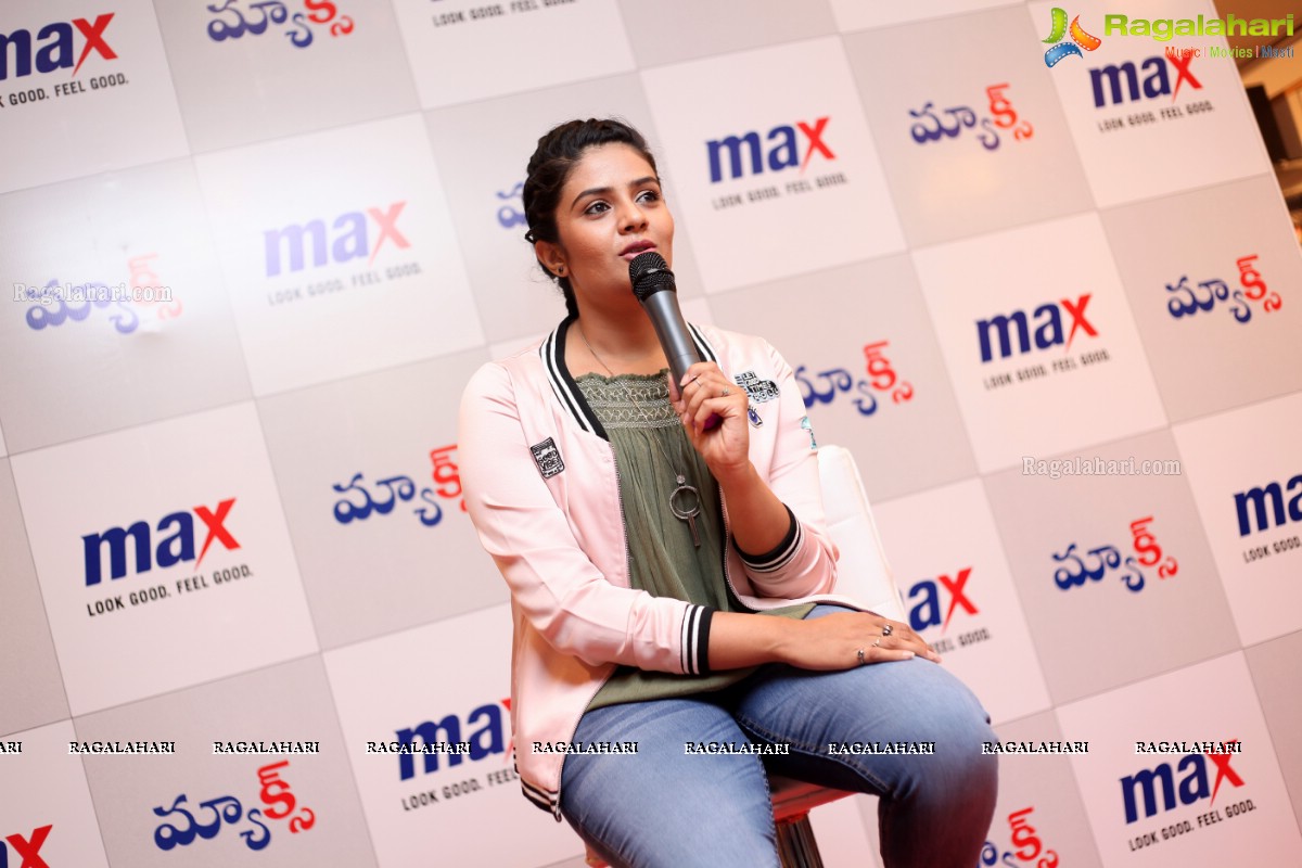 Meet and Greet Session with Sree Mukhi at Max Store, Banjara Hills, Hyderabad