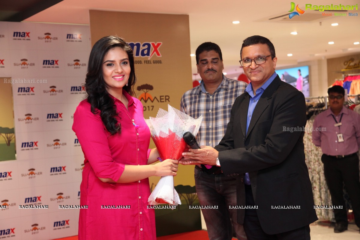 Sree Mukhi launches the MAX Summer Look-book and Summer 2017 Collection in Hyderabad