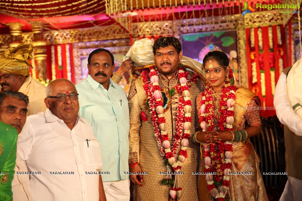 Vanaja Weds Mahendar Yadav at Image Gardens, Madhapur, Hyderabad