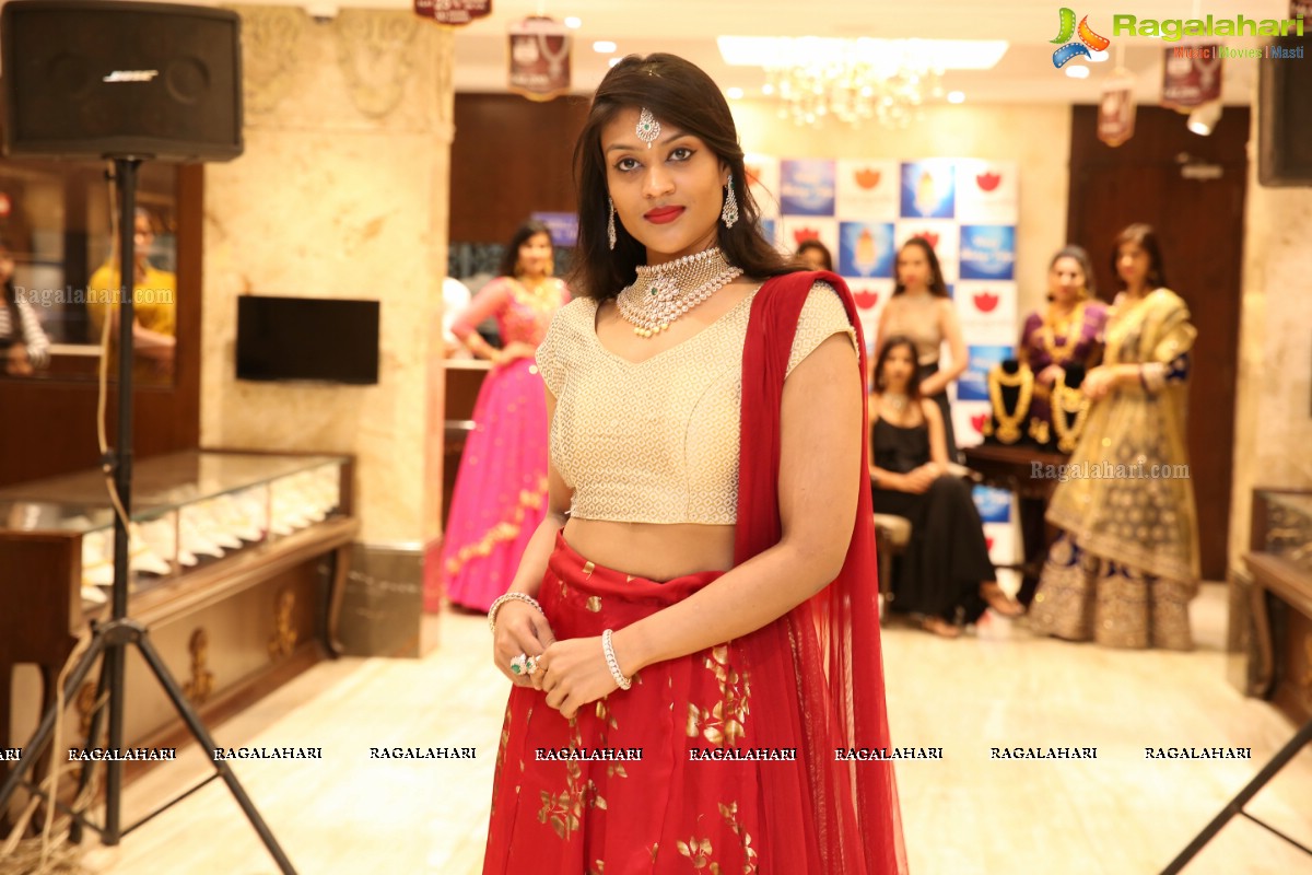 Akshaya Tritiya 2018 - A Jewellery Fashion Showcase by Manepally Jewellers, Punjagutta