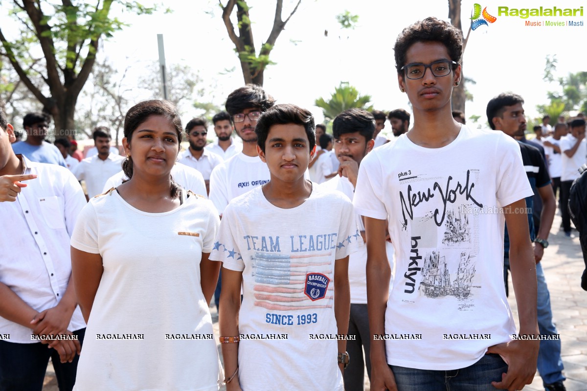 Barefoot March - Justice For Asifa at Necklace Road