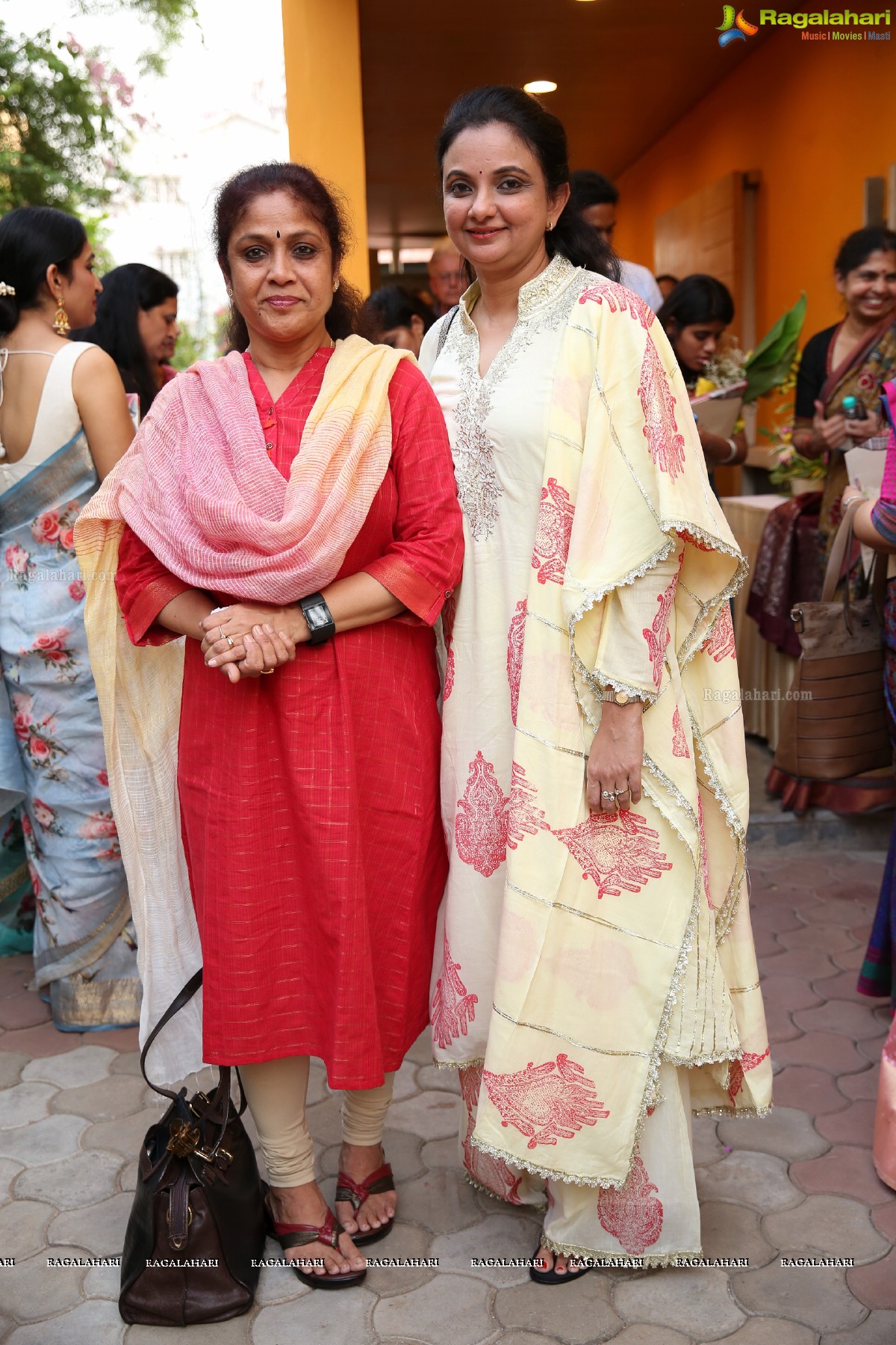 Vimala Narasimhan launches Blooms & Looms-A Weave of Ikebana & Saris at Saptaparni