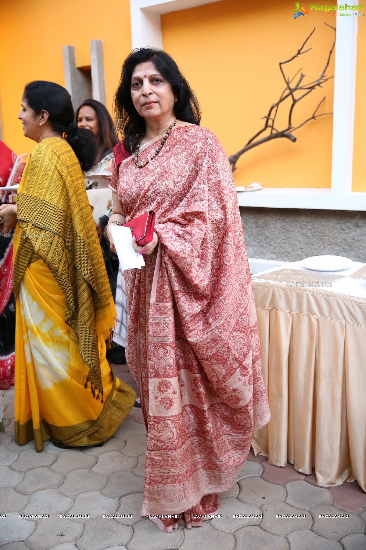 Vimala Narasimhan launches Blooms & Looms-A Weave of Ikebana & Saris at Saptaparni