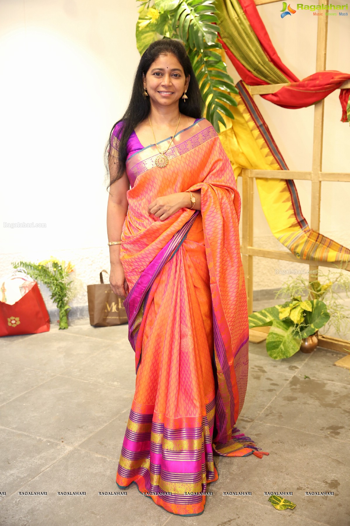 Vimala Narasimhan launches Blooms & Looms-A Weave of Ikebana & Saris at Saptaparni