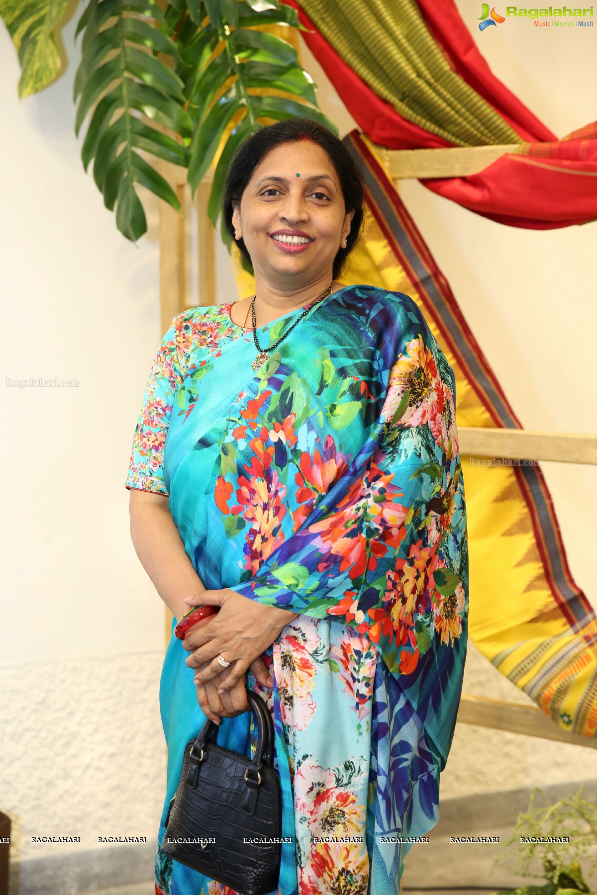 Vimala Narasimhan launches Blooms & Looms-A Weave of Ikebana & Saris at Saptaparni