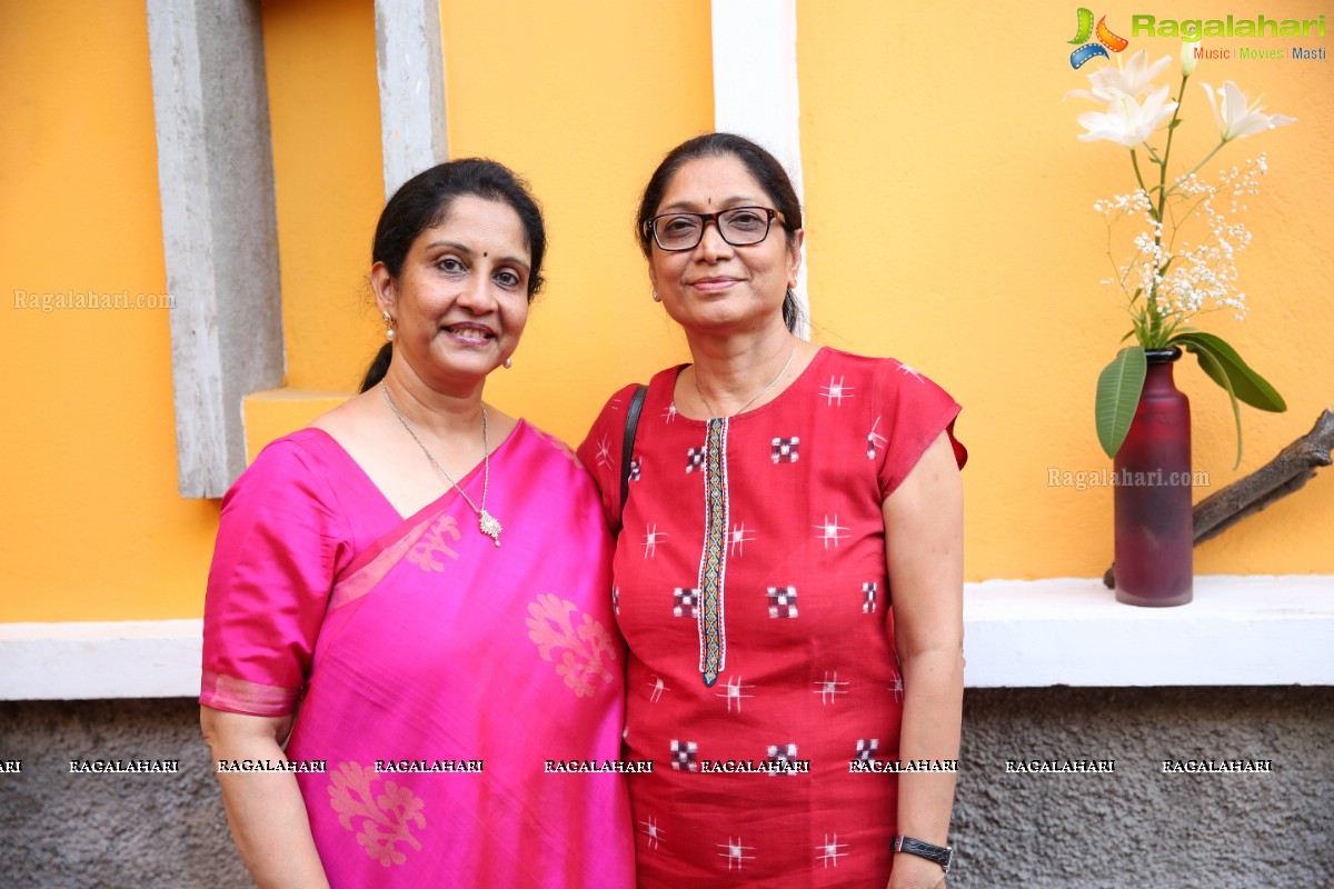 Vimala Narasimhan launches Blooms & Looms-A Weave of Ikebana & Saris at Saptaparni