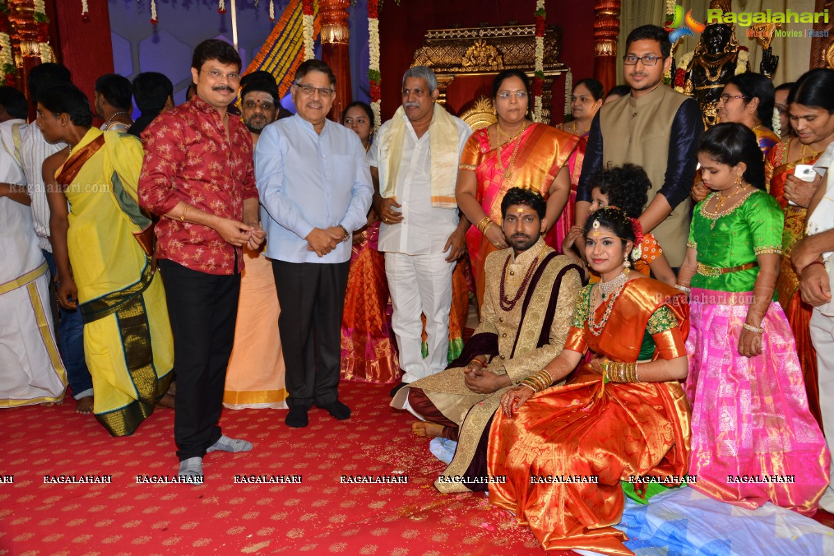 Boyapati Srinu Niece Tejaswini Weds Midhun Sarath