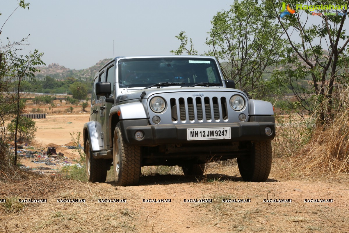 Camp Jeep at Novotel Airport