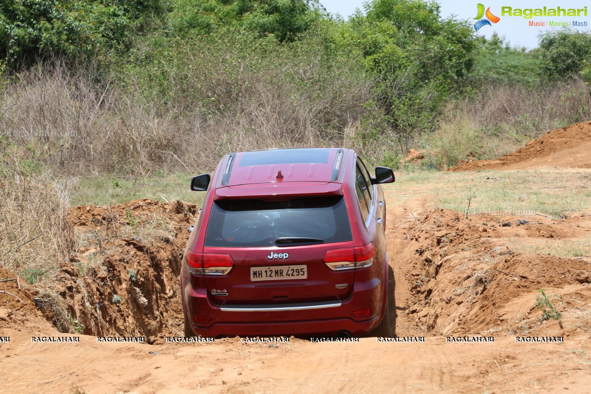 Camp Jeep at Novotel Airport