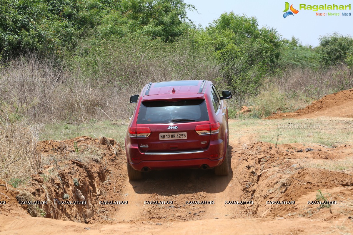 Camp Jeep at Novotel Airport