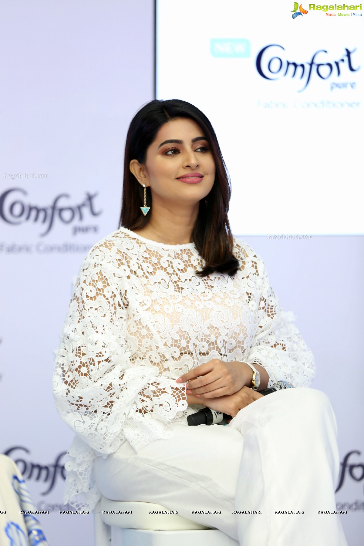 Sneha Launches Comfort Pure – HUL’s Most Gentle & Soft Fabric Conditioner